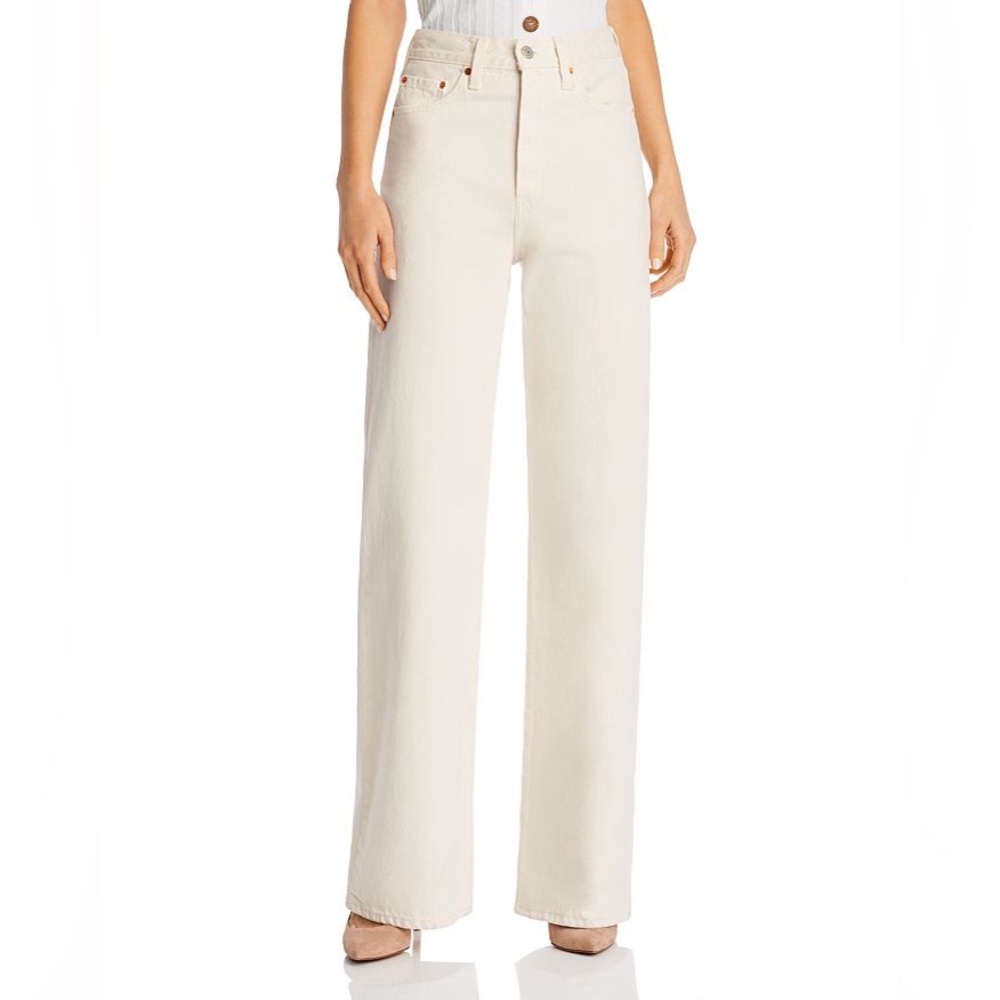 Levi’s ribcage wideleg denim in ecru